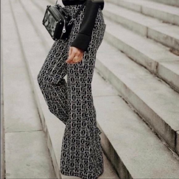 Zara | Pants u0026 Jumpsuits | Zara Woman Chain Link Print Flare Pants |  Poshmark